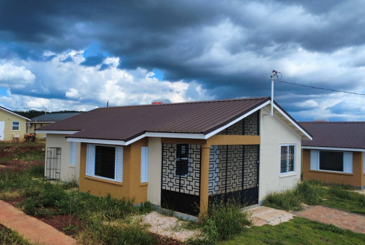 Second image of 853 Silversun Estate in Montpelier House, St. Catherine, Jamaica - property is For Rent