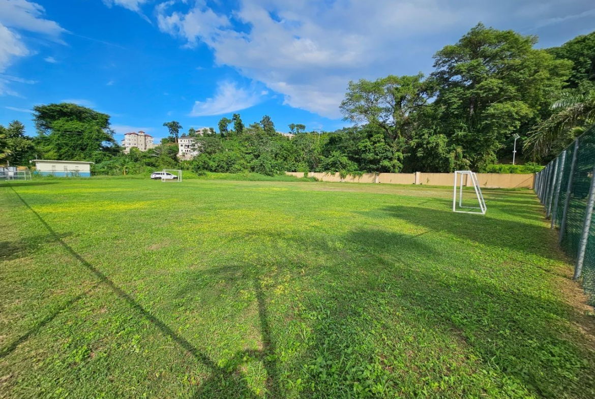 Thirteenth image of 520 Canoe Drive in Runaway Bay, St. Ann, Jamaica - property is For Rent