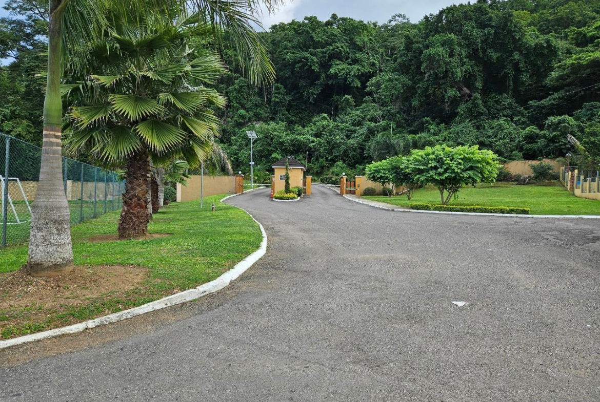 Fourteenth image of 520 Canoe Drive in Runaway Bay, St. Ann, Jamaica - property is For Rent