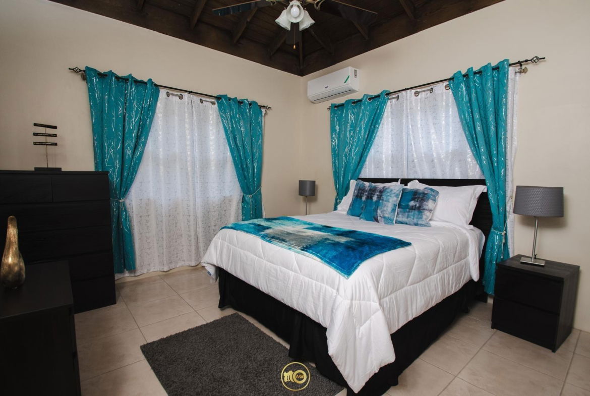Fourth image of 520 Canoe Drive in Runaway Bay, St. Ann, Jamaica - property is For Rent