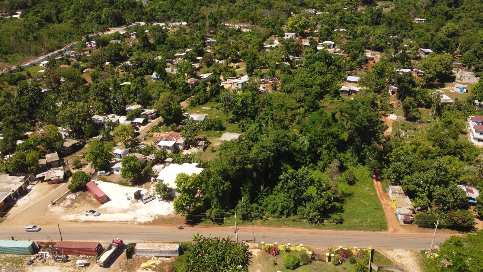 Second image of Farm Pen in Farm Pen, Westmoreland, Jamaica - property is For Sale