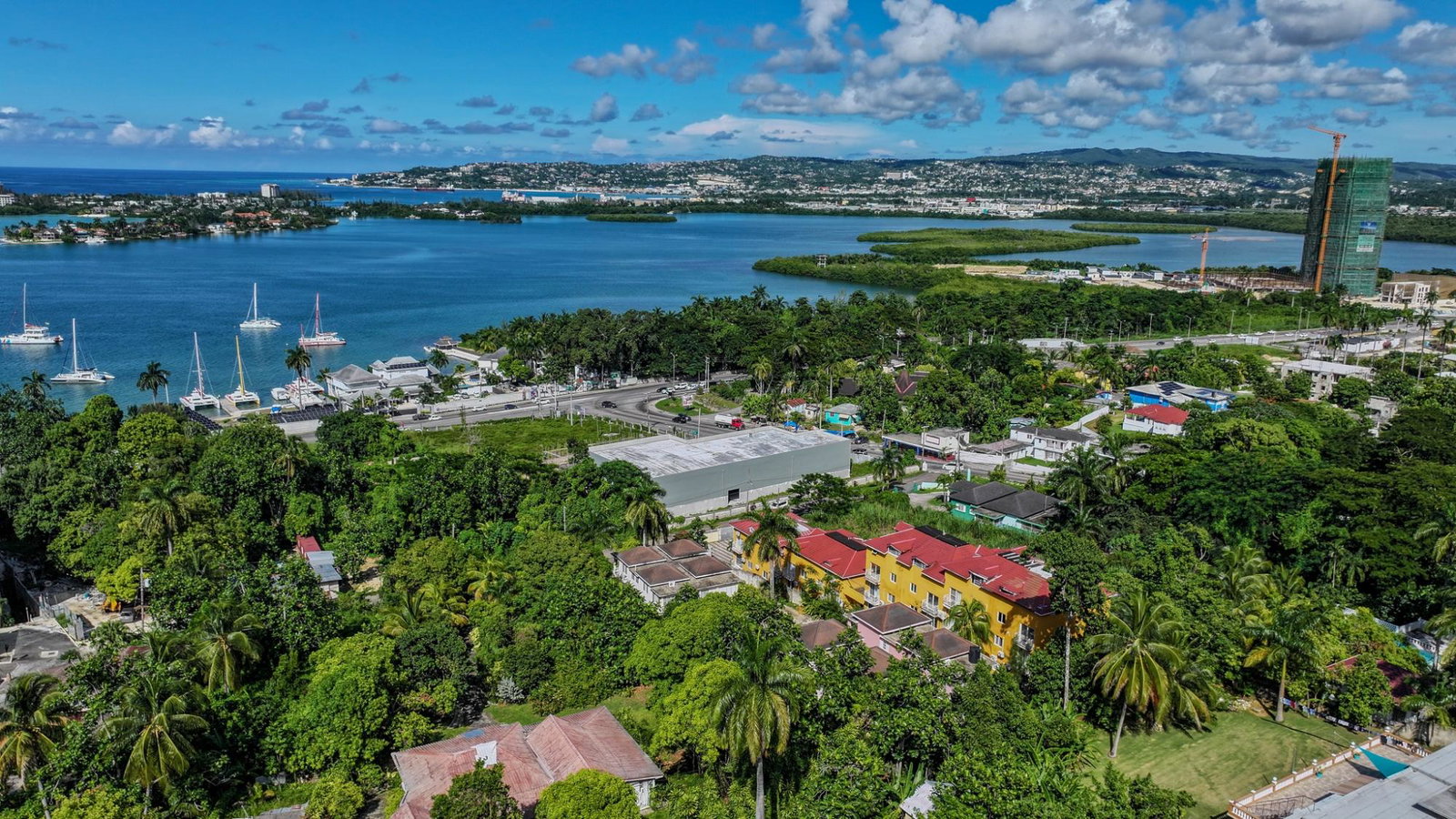 Second image of 3- Reading Manor in Reading, St. James, Jamaica - property is For Rent