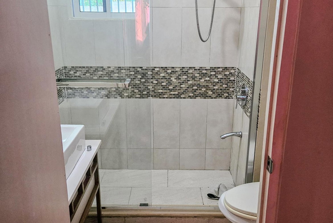 Twenty-Fifth image of 3- Reading Manor in Reading, St. James, Jamaica - property is For Rent