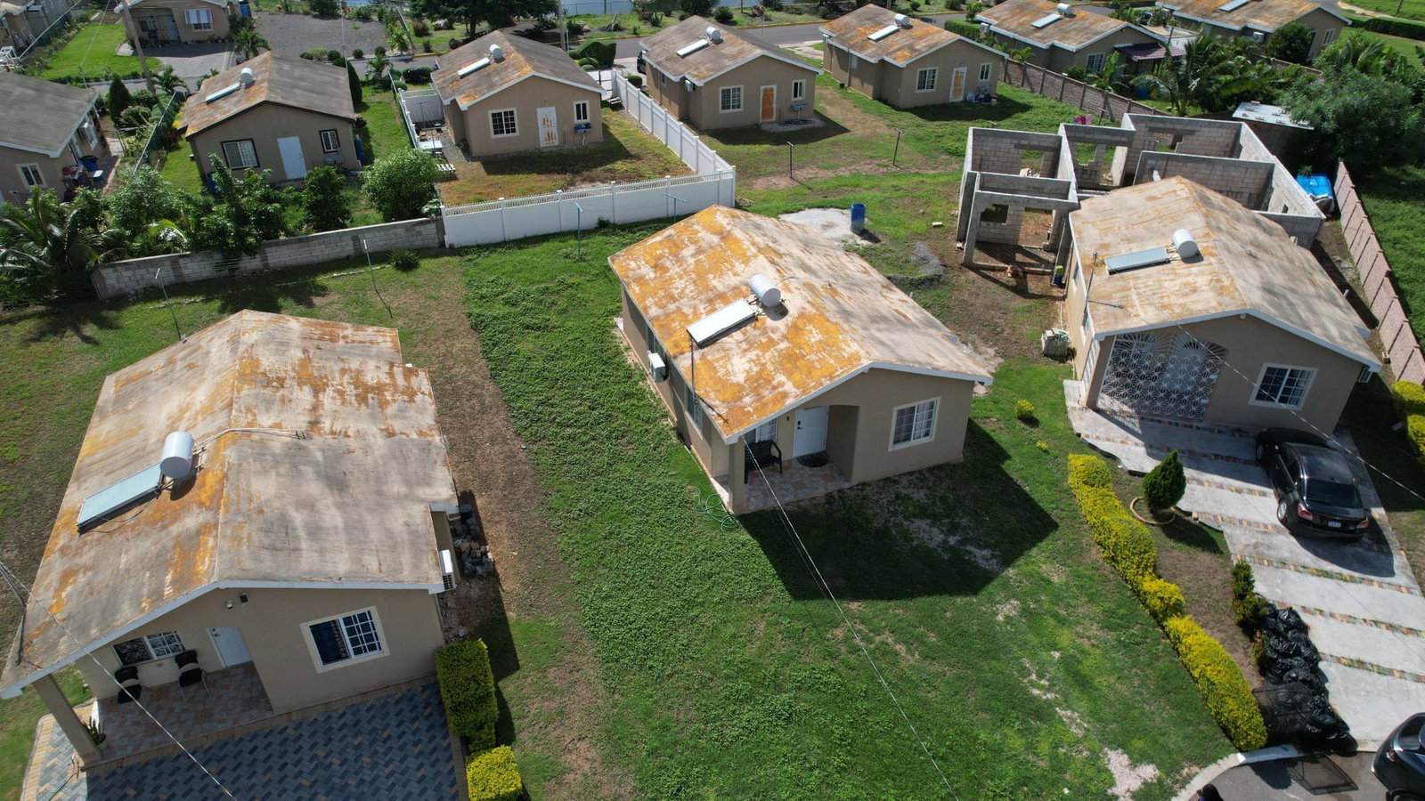 Twelfth image of 949 Plover Place in Greater Portmore, St. Catherine, Jamaica - property is For Rent