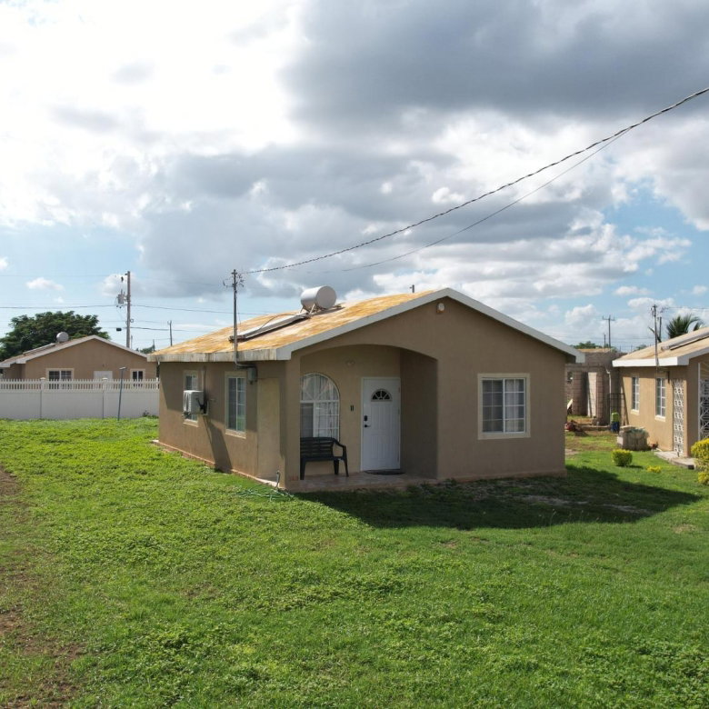First image of 949 Plover Place in Greater Portmore, St. Catherine, Jamaica - property is For Rent