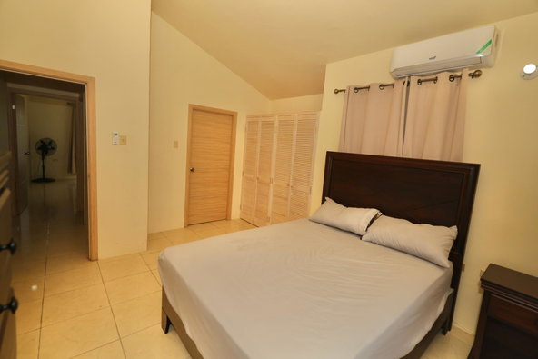 Tenth image of 949 Plover Place in Greater Portmore, St. Catherine, Jamaica - property is For Rent