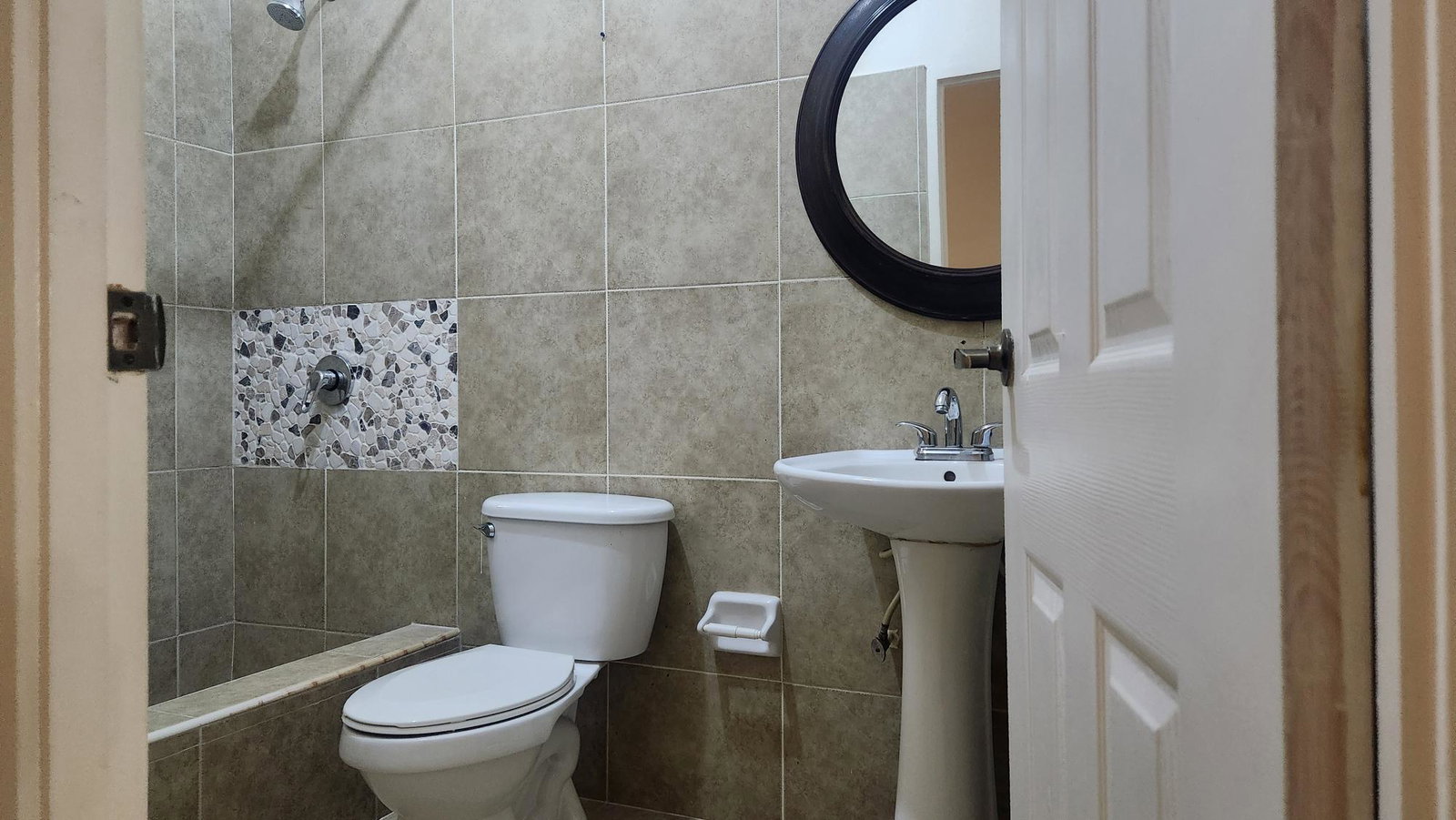 Thirteenth image of 2-14 Washington Drive in Kingston 8, St. Andrew, Jamaica - property is For Rent