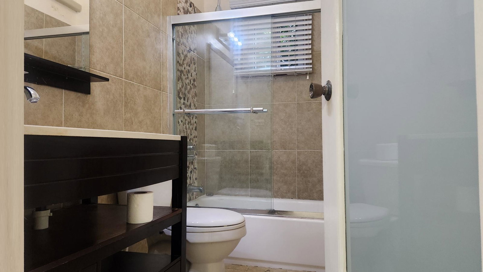 Eighteenth image of 2-14 Washington Drive in Kingston 8, St. Andrew, Jamaica - property is For Rent