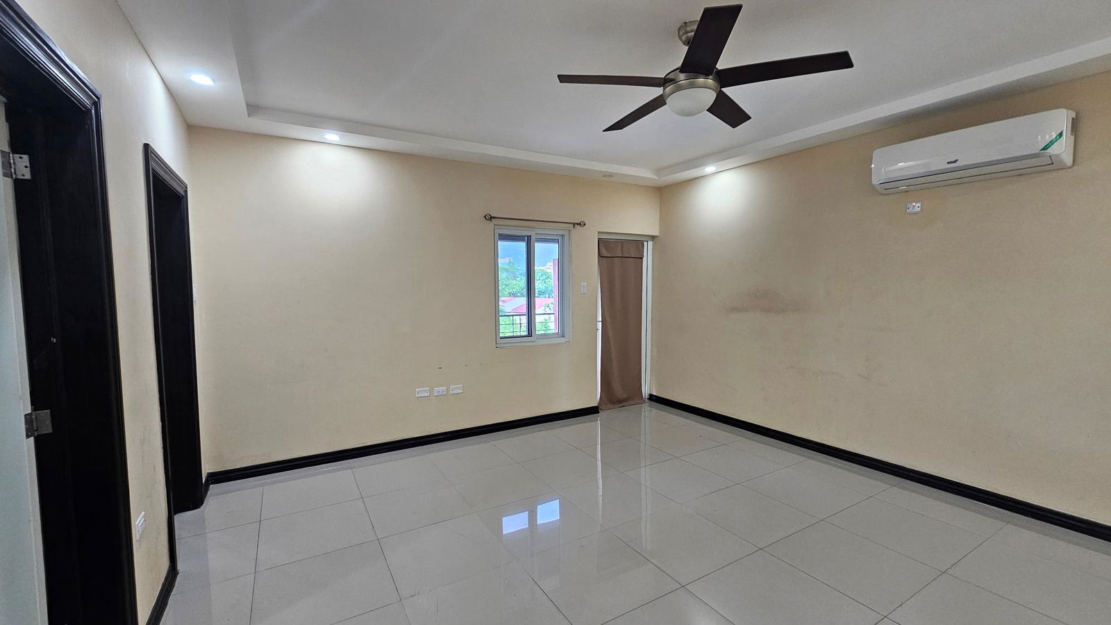 Twelfth image of 15-19 Merrivale Avenue in Kingston 8, St. Andrew, Jamaica - property is For Rent