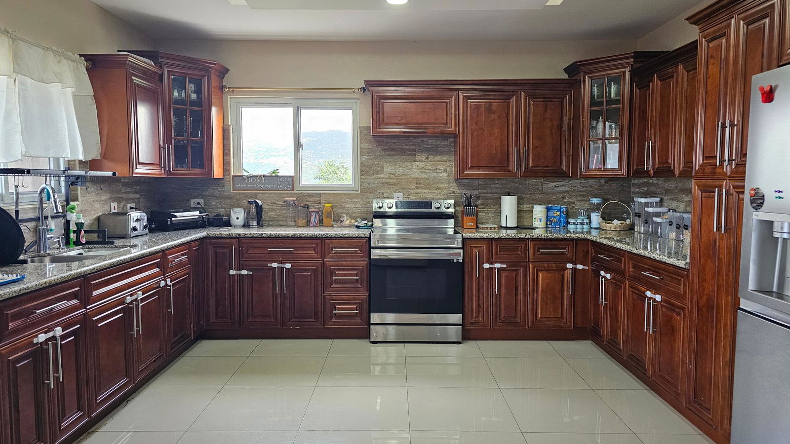 Seventh image of 15-19 Merrivale Avenue in Kingston 8, St. Andrew, Jamaica - property is For Rent