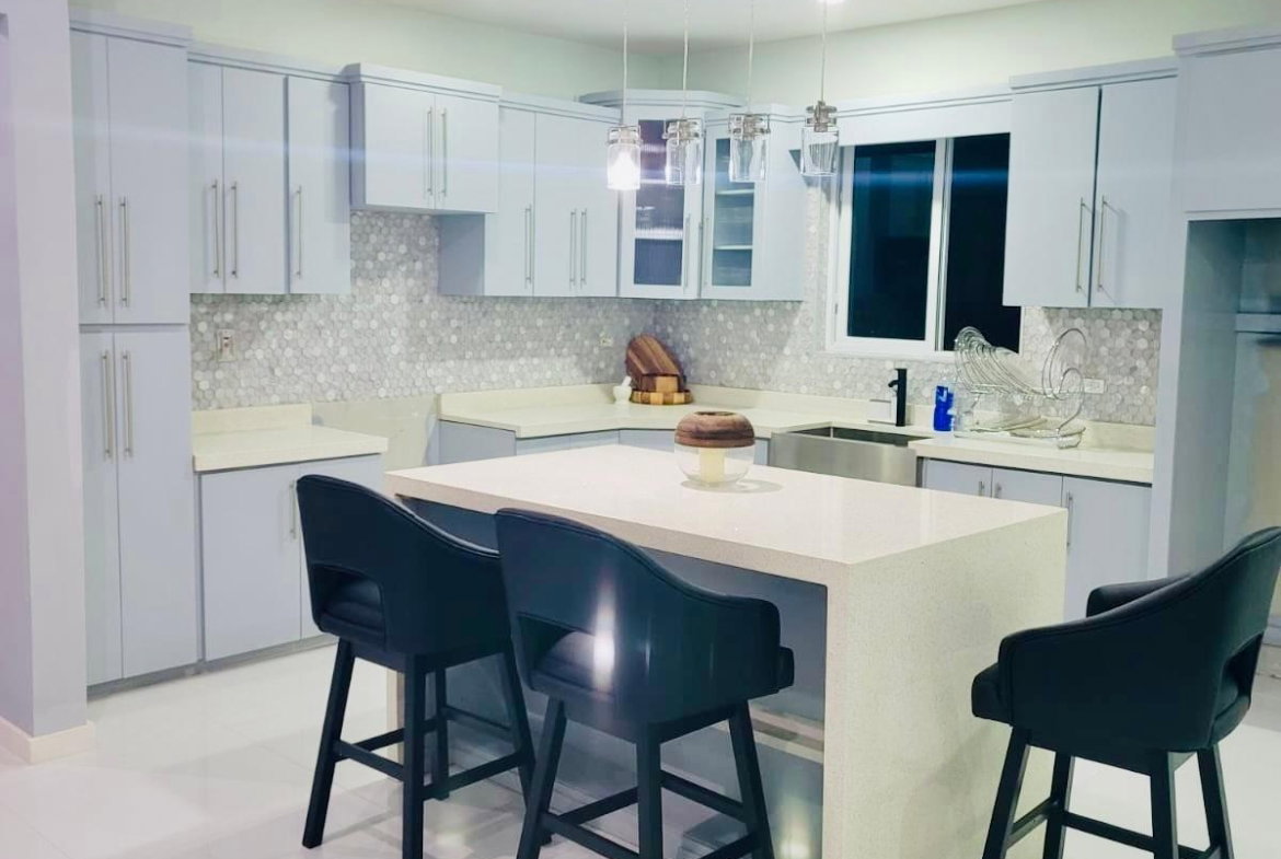 Twenty-Fourth image of 2-4 Hill Road, Norbrook, Kgn8 in Kingston 8, St. Andrew, Jamaica - property is For Rent