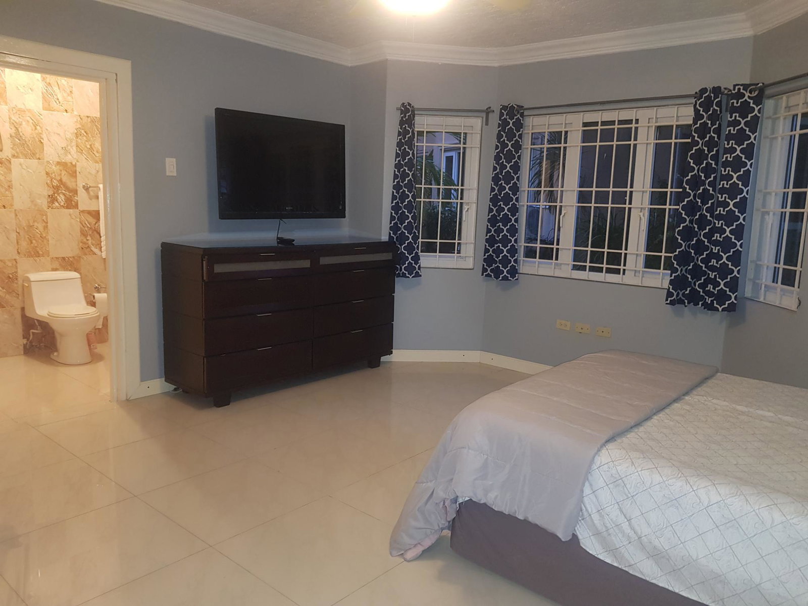 Twenty-Fourth image of 7-7 Rockhampton Dr., Kgn. 8 in Kingston 8, St. Andrew, Jamaica - property is For Rent