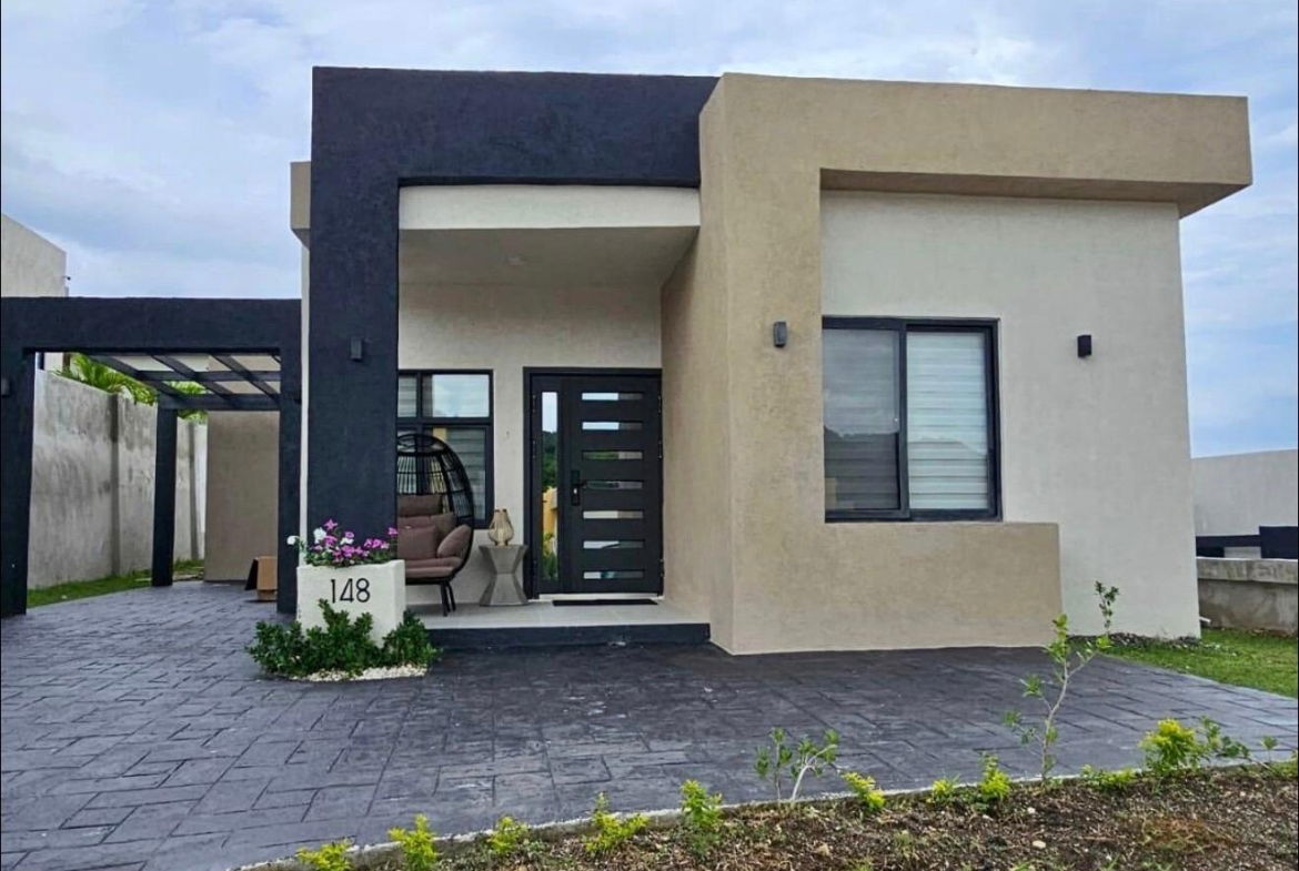 Second image of 148 Pyramid Point, Phase 1 in Pyramid Heights, St. Ann, Jamaica - property is For Rent