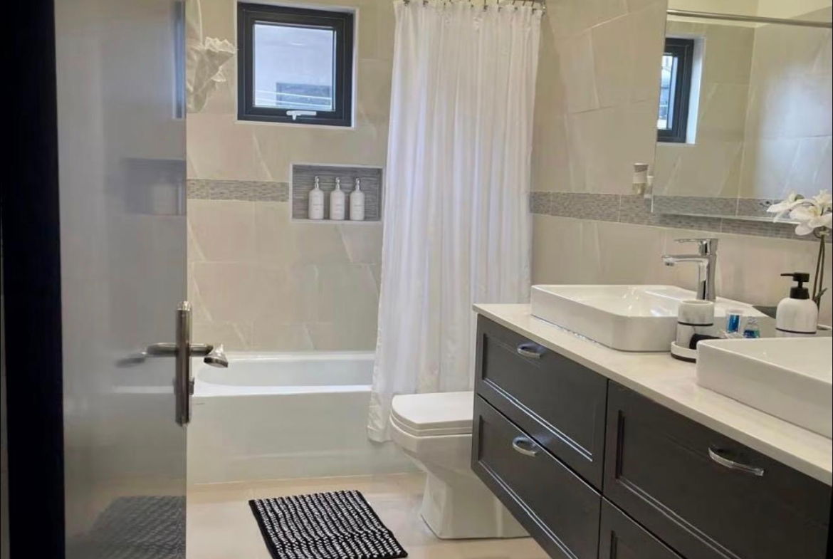 Sixteenth image of 148 Pyramid Point, Phase 1 in Pyramid Heights, St. Ann, Jamaica - property is For Rent