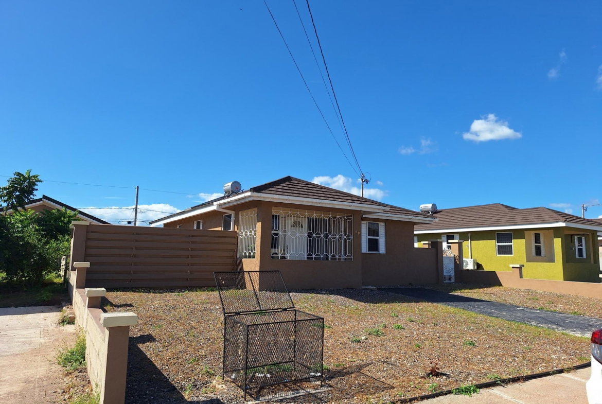 Twenty-First image of 68- Colbeck Junction in Colbeck, St. Catherine, Jamaica - property is For Rent