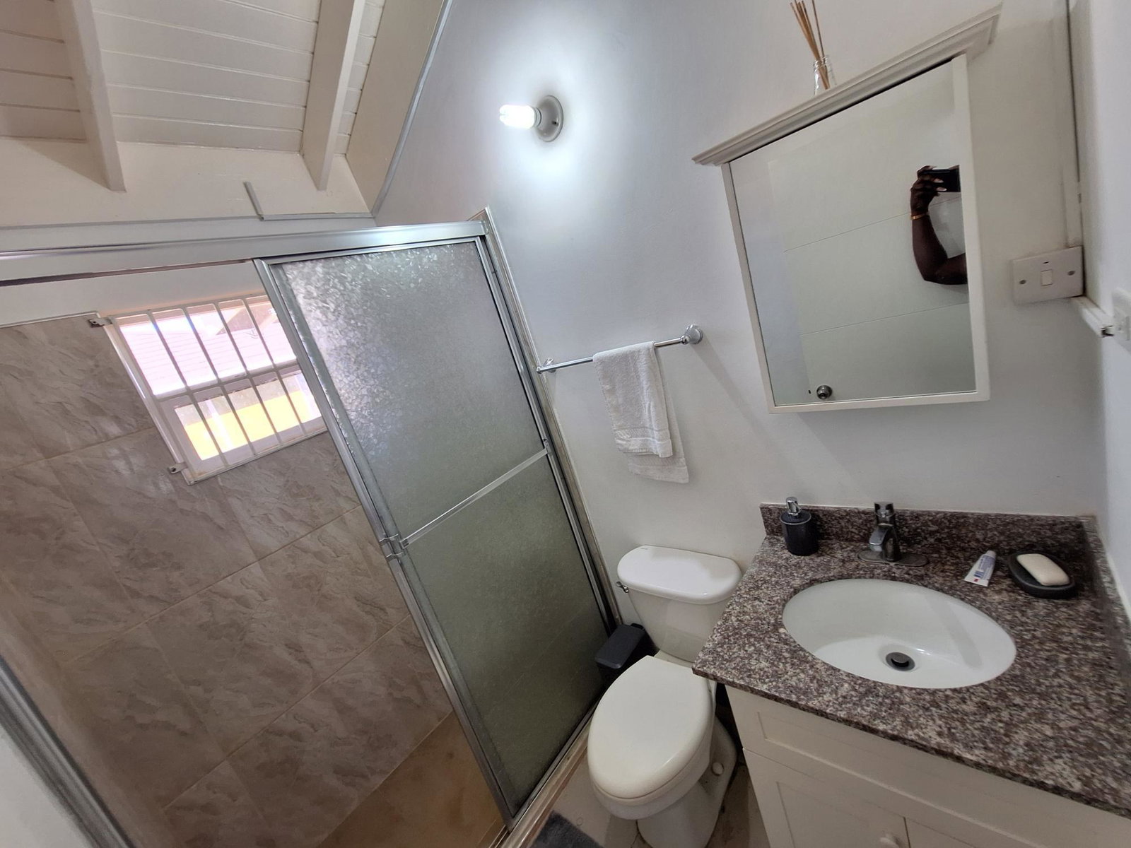 Fifth image of 68- Colbeck Junction in Colbeck, St. Catherine, Jamaica - property is For Rent