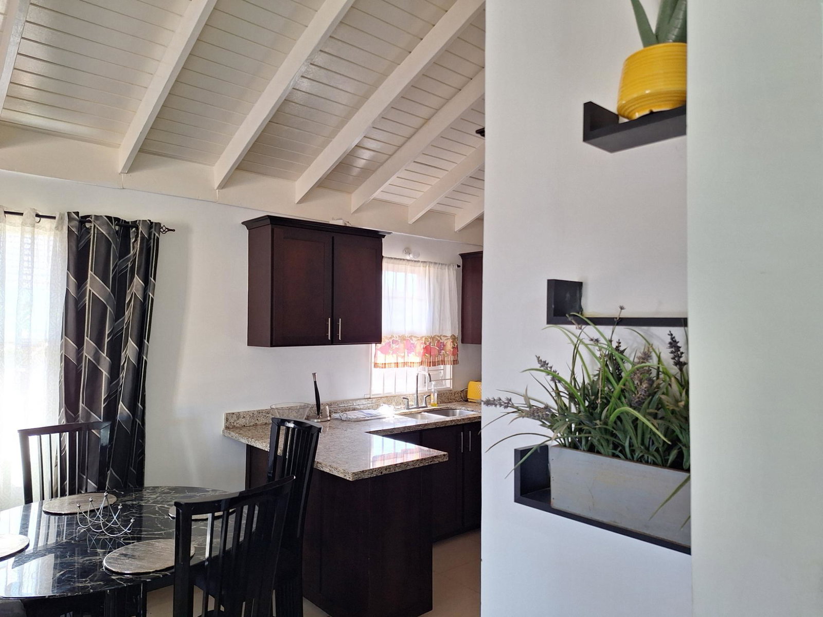 Ninth image of 68- Colbeck Junction in Colbeck, St. Catherine, Jamaica - property is For Rent