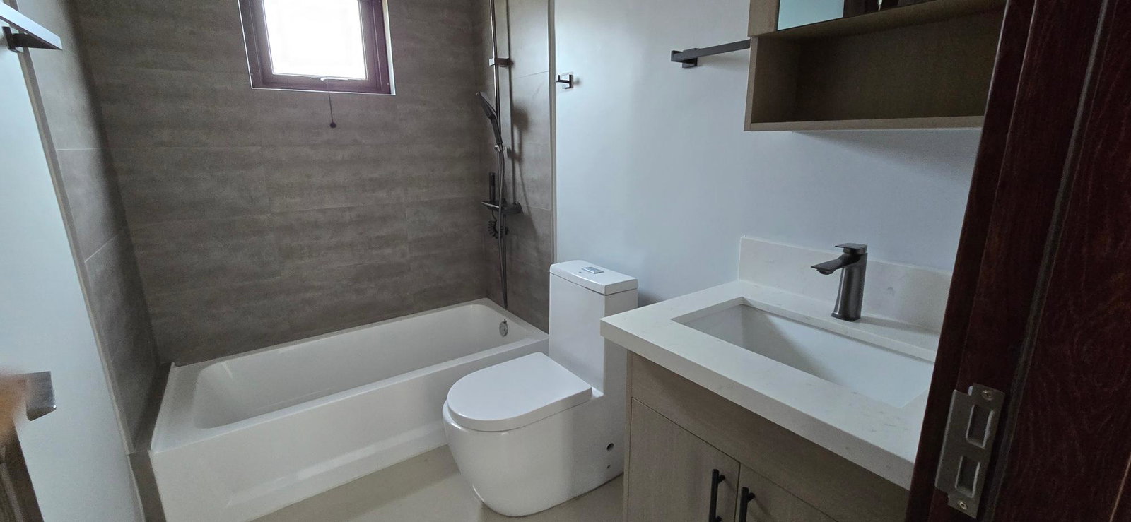 Modern-2-Bedroom-House-for-Rent-in-Oak-Estate-Portmore-St.-Catherine Fifth image of 334 Oak Estate in Bernard Lodge, St. Catherine, Jamaica - property is For Rent
