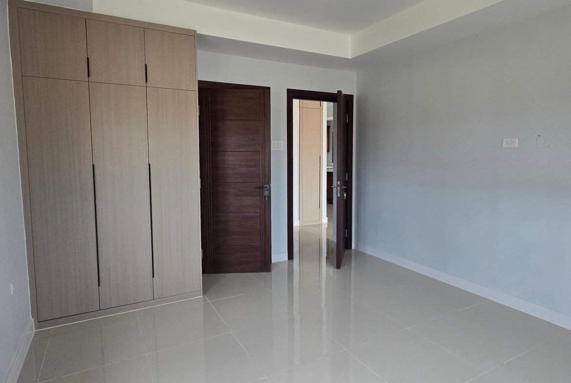 Ninth image of 334 Oak Estate in Bernard Lodge, St. Catherine, Jamaica - property is For Rent