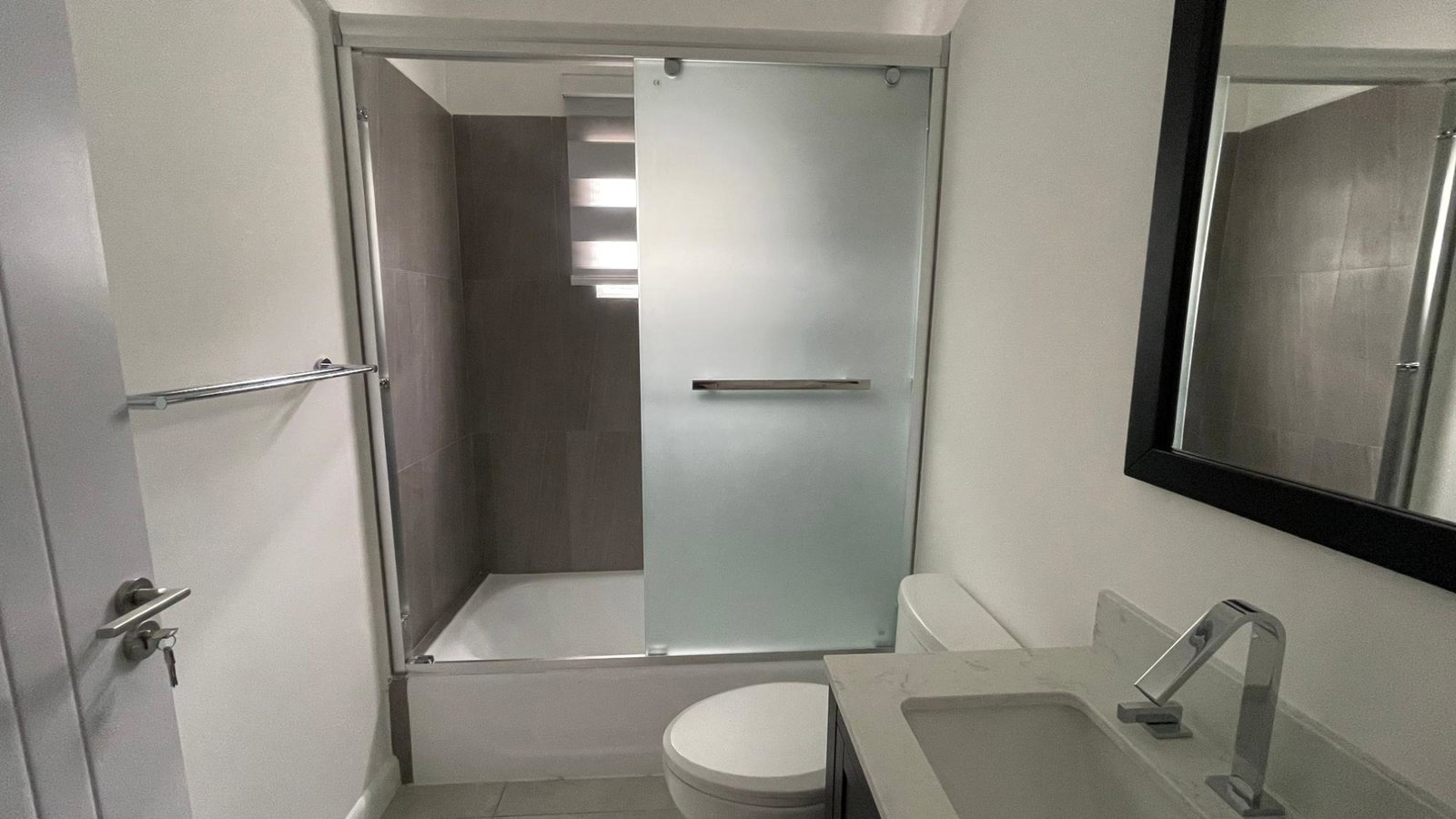 Thirteenth image of 47 Oakridge Circle in Bernard Lodge, St. Catherine, Jamaica - property is For Rent