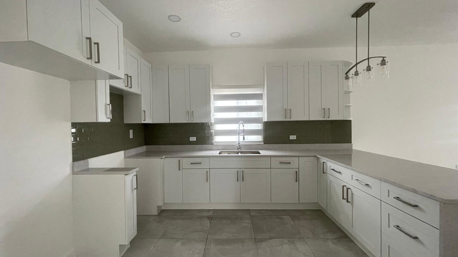 Twentieth image of 47 Oakridge Circle in Bernard Lodge, St. Catherine, Jamaica - property is For Rent