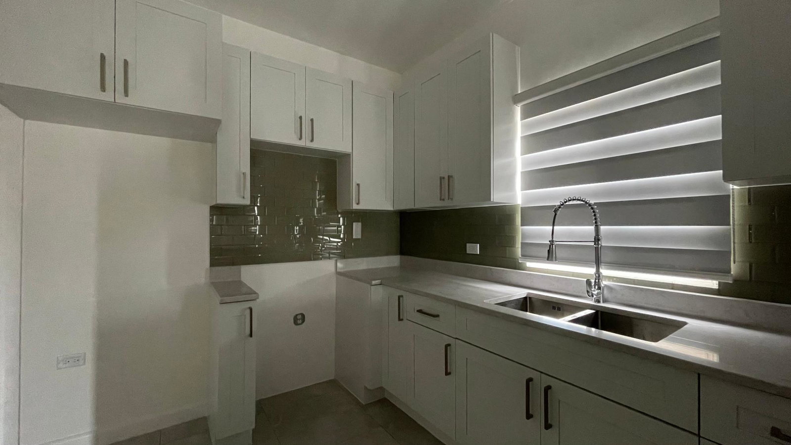 Twenty-Second image of 47 Oakridge Circle in Bernard Lodge, St. Catherine, Jamaica - property is For Rent