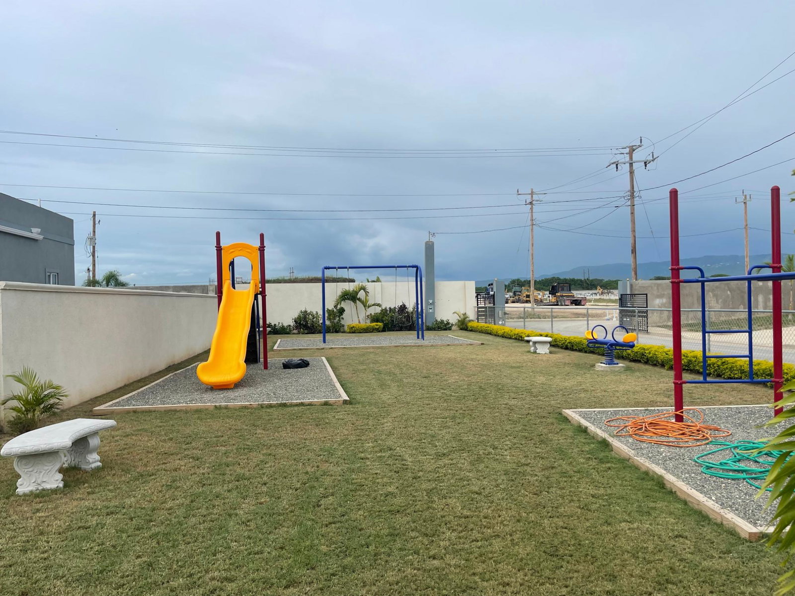 Fourth image of 47 Oakridge Circle in Bernard Lodge, St. Catherine, Jamaica - property is For Rent