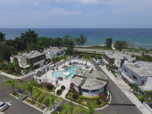 First image of 22- 1a &1b Miramar Spring Gar in Spring Garden, St. James, Jamaica - property is For Rent