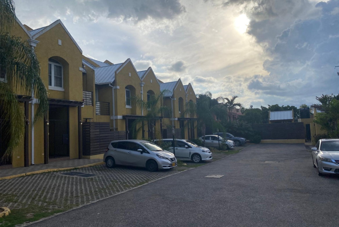 Second image of 4-3 Linstone Crescent in Kingston 5, St. Andrew, Jamaica - property is For Rent