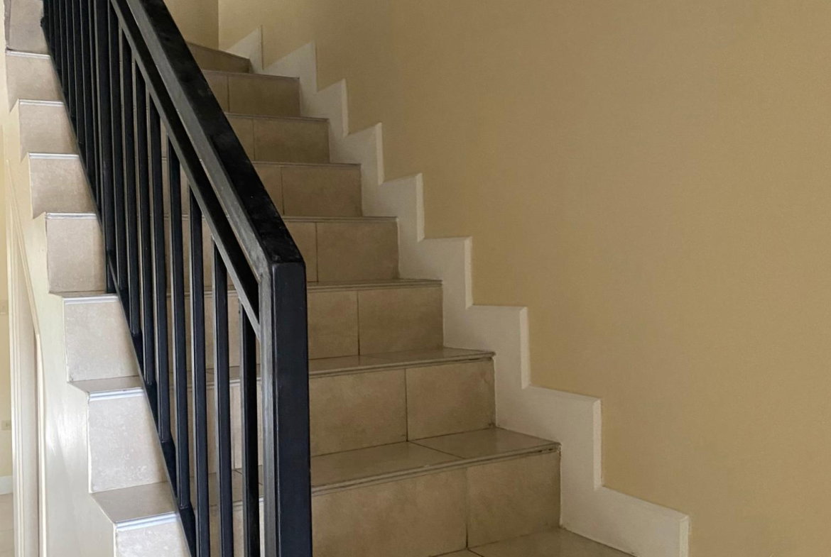 Eleventh image of 4-3 Linstone Crescent in Kingston 5, St. Andrew, Jamaica - property is For Rent