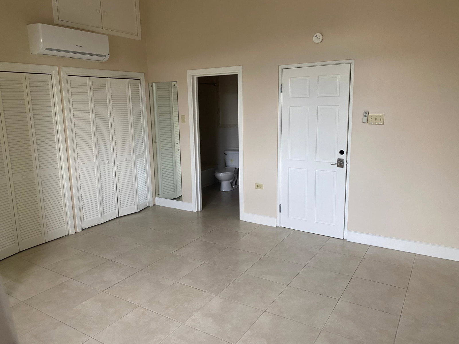 Fourteenth image of 4-3 Linstone Crescent in Kingston 5, St. Andrew, Jamaica - property is For Rent