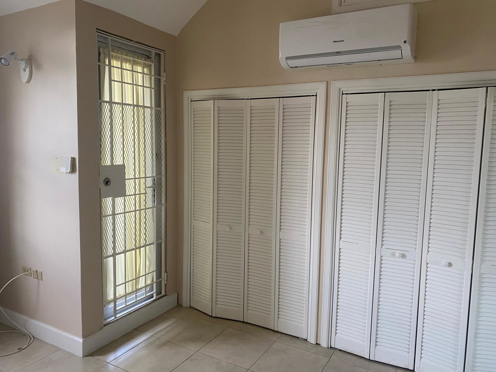 Sixteenth image of 4-3 Linstone Crescent in Kingston 5, St. Andrew, Jamaica - property is For Rent