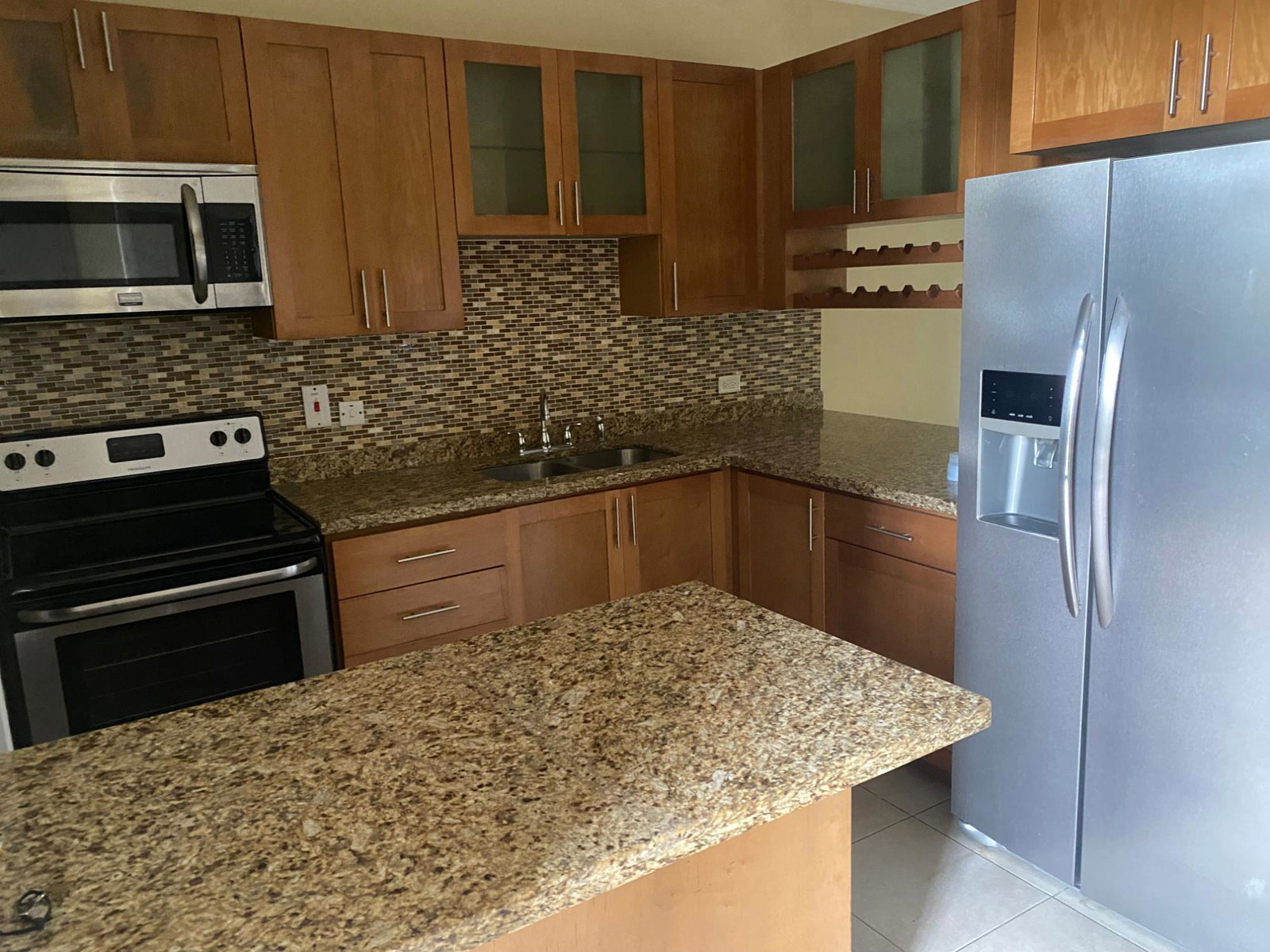 Fifth image of 4-3 Linstone Crescent in Kingston 5, St. Andrew, Jamaica - property is For Rent