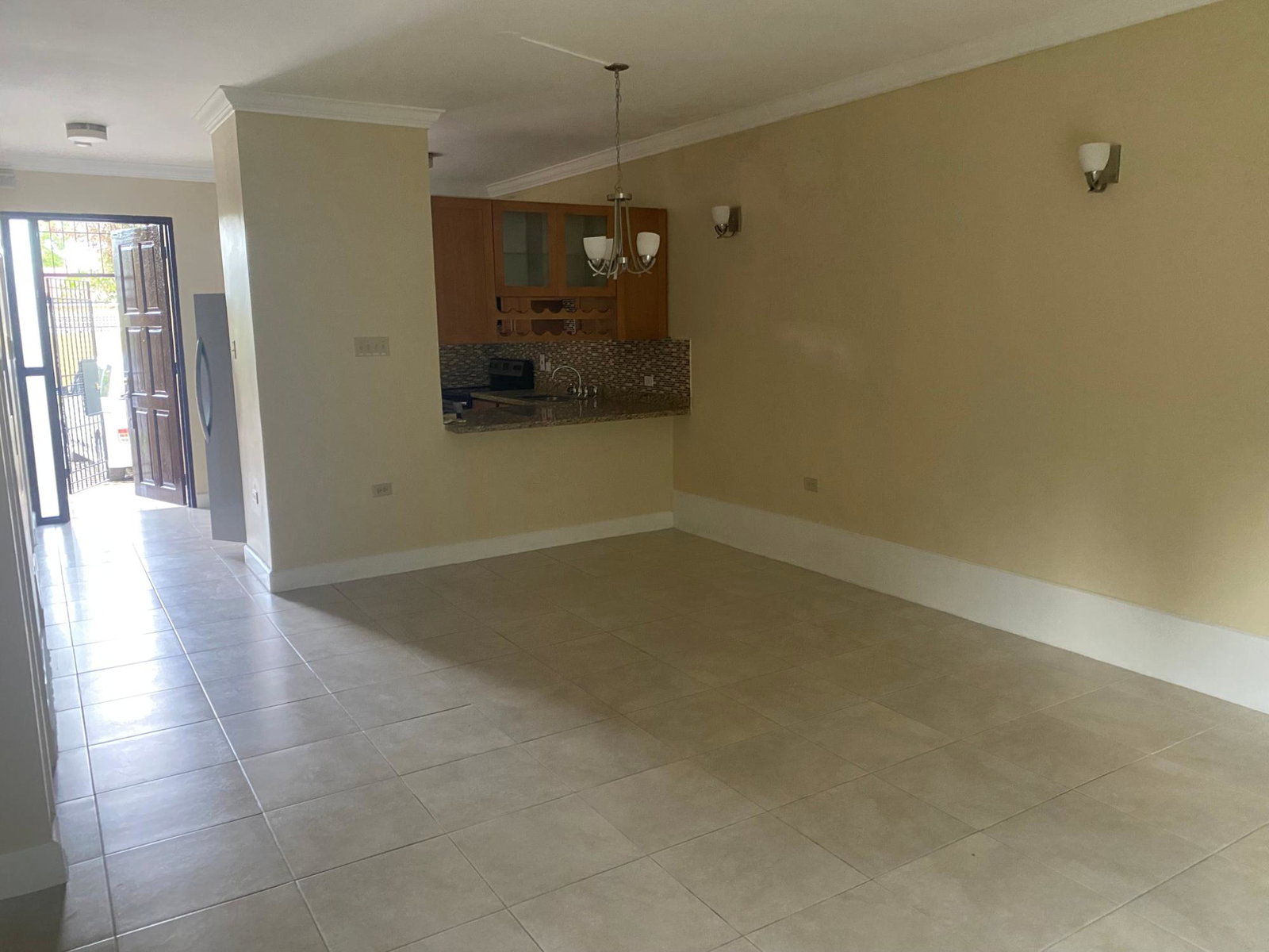 Ninth image of 4-3 Linstone Crescent in Kingston 5, St. Andrew, Jamaica - property is For Rent