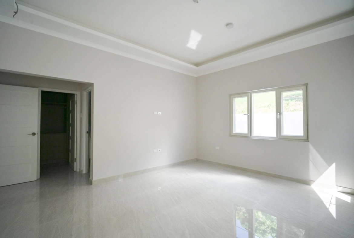 Fourth image of 3-14 Garden Close in Kingston 8, St. Andrew, Jamaica - property is For Rent