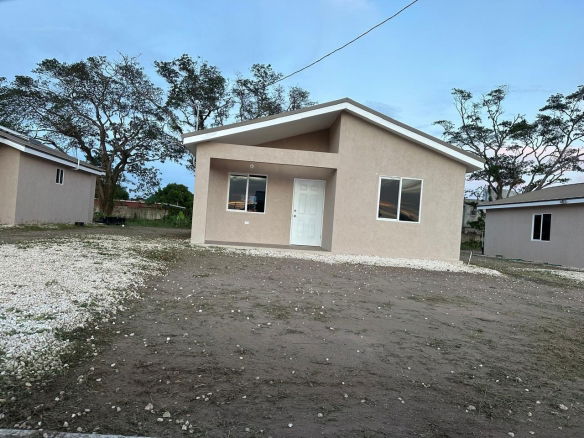 First image of 500 Mango Drive in Old Harbour, St. Catherine, Jamaica - property is For Rent