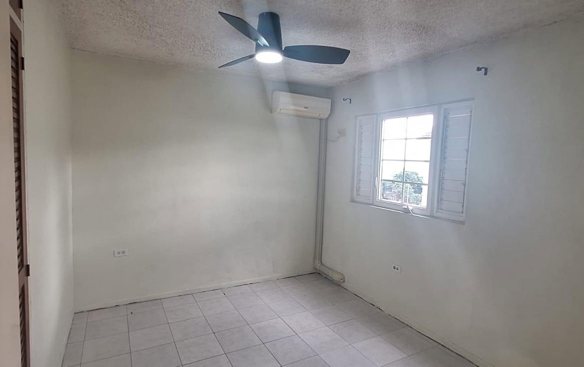 Seventh image of 507d-114 1/2 Constant Spring Road in Kingston 10, St. Andrew, Jamaica - property is For Rent