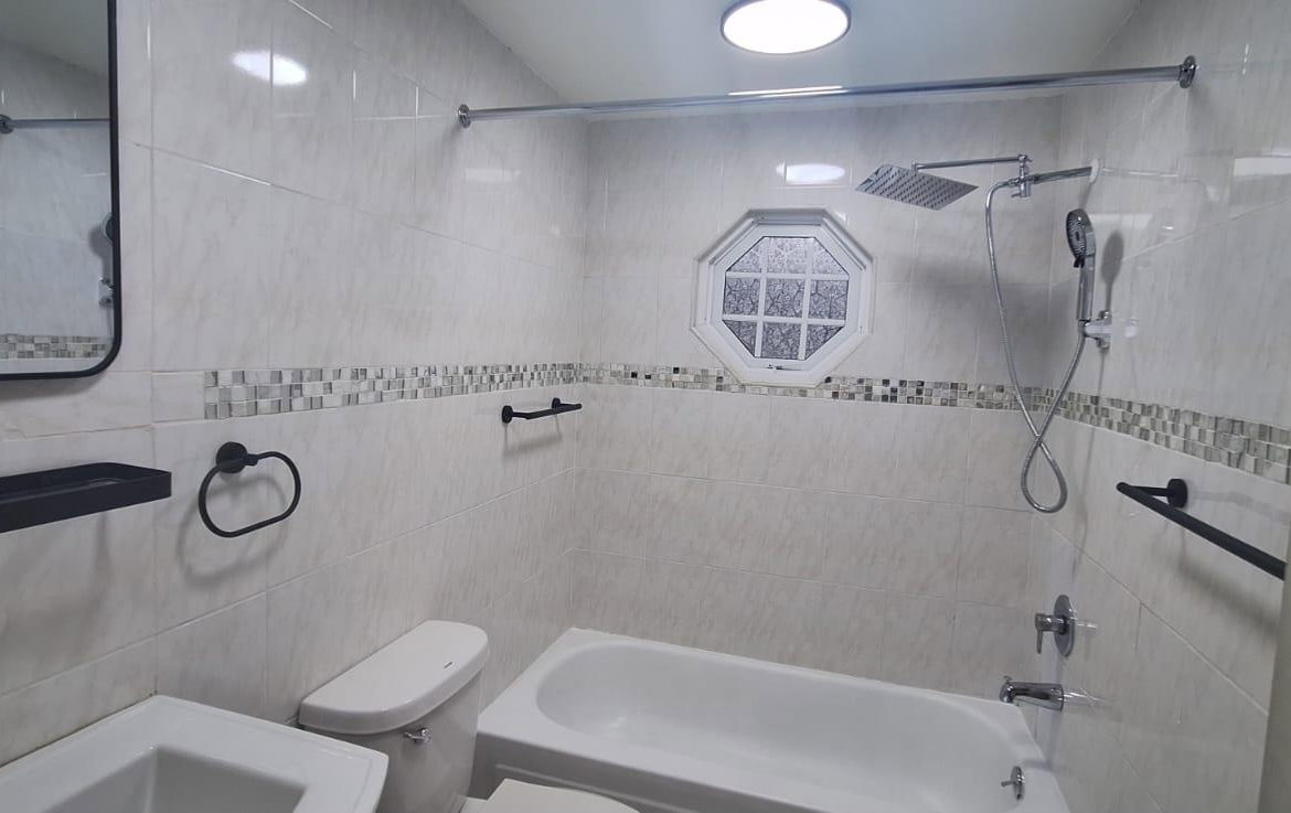 Ninth image of 507d-114 1/2 Constant Spring Road in Kingston 10, St. Andrew, Jamaica - property is For Rent
