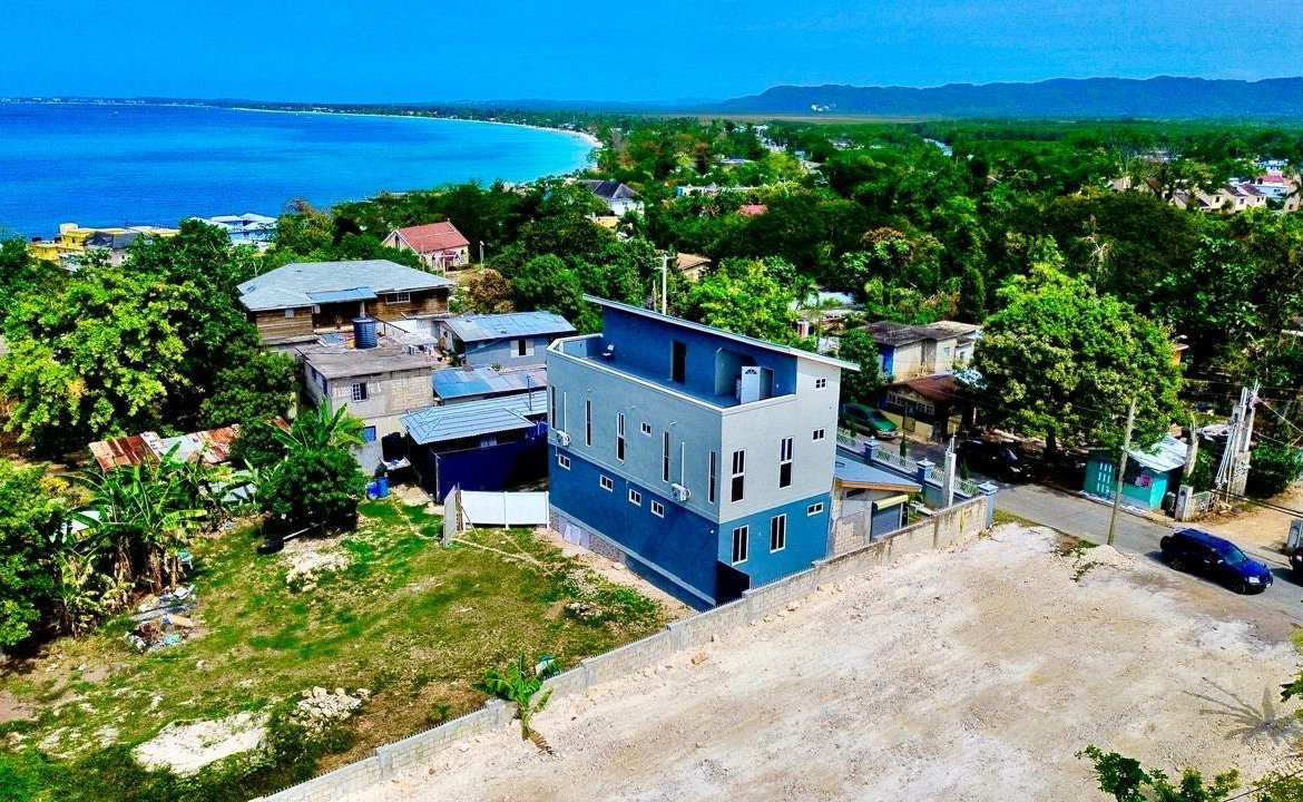 First image of Negril in Negril, Westmoreland, Jamaica - property is For Rent