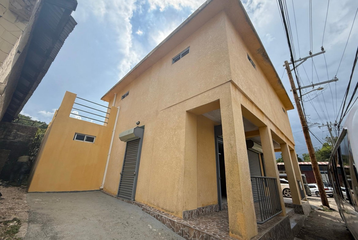 Second image of Walderston Town Centre in Walderston, Manchester, Jamaica - property is For Sale