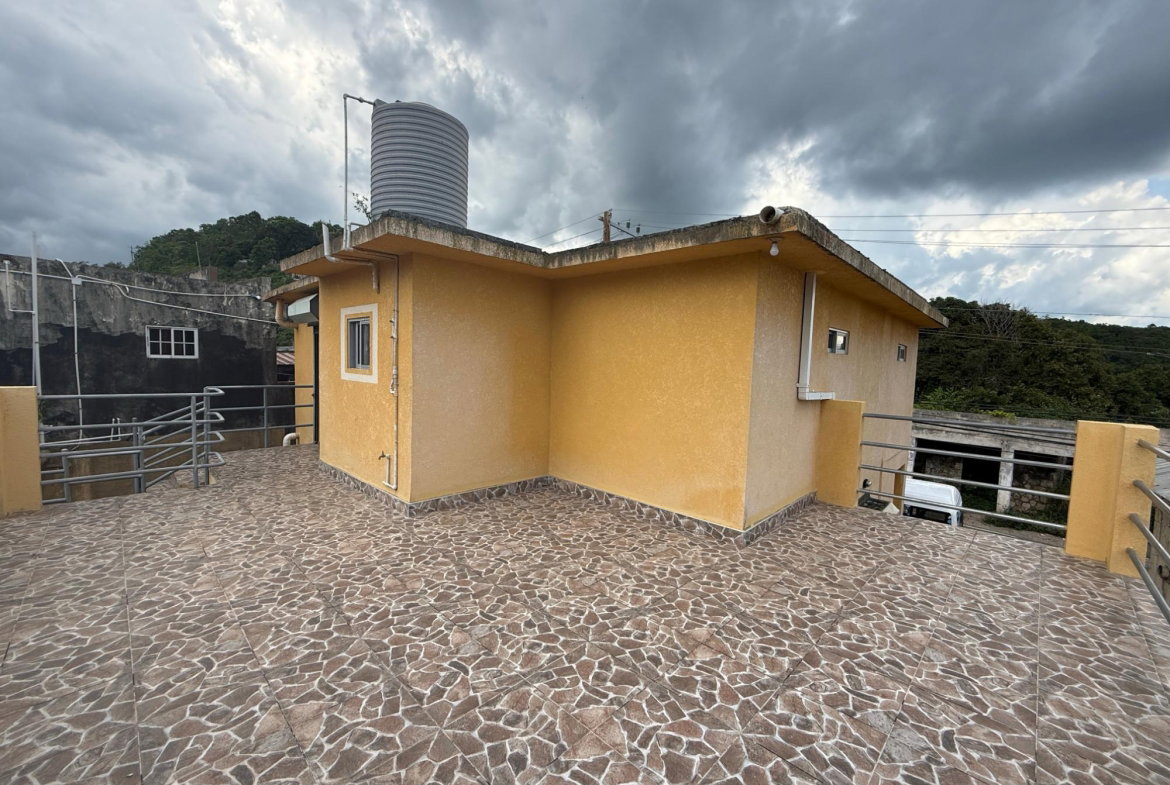 Third image of Walderston Town Centre in Walderston, Manchester, Jamaica - property is For Sale
