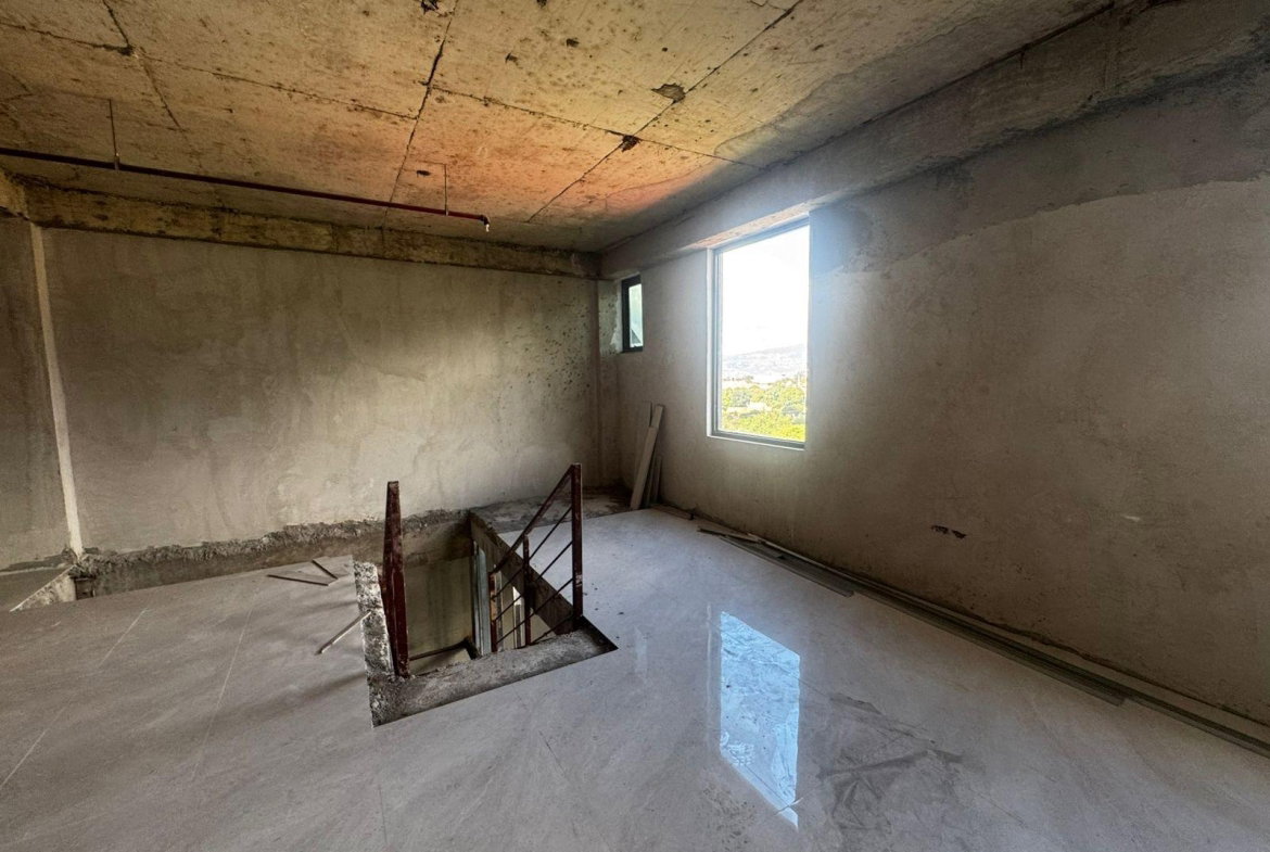 Sixth image of 403-218 Mountain View Avenue in Kingston 6, St. Andrew, Jamaica - property is For Sale