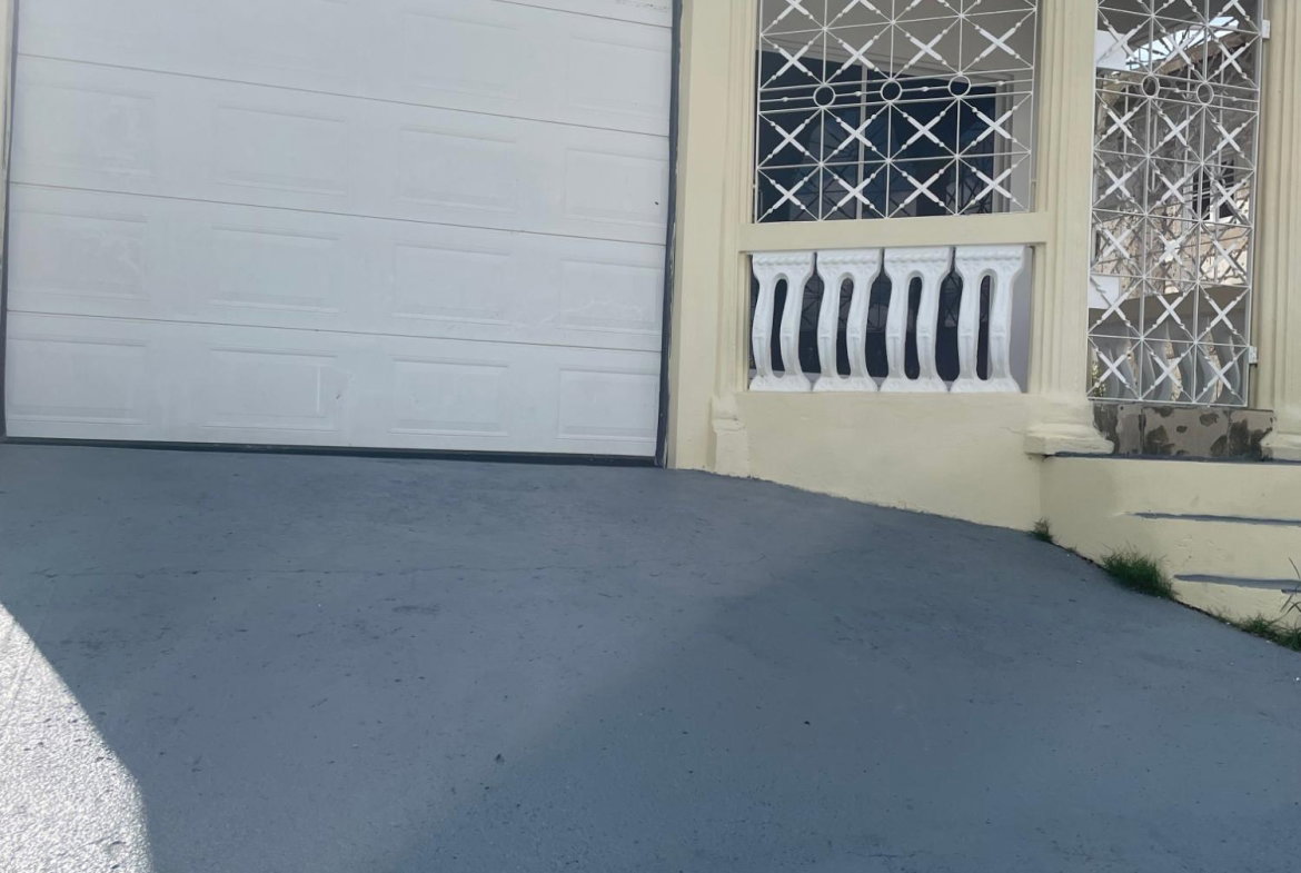 First image of 1272 Conna Close, Longville in Longville Park, Clarendon, Jamaica - property is For Rent