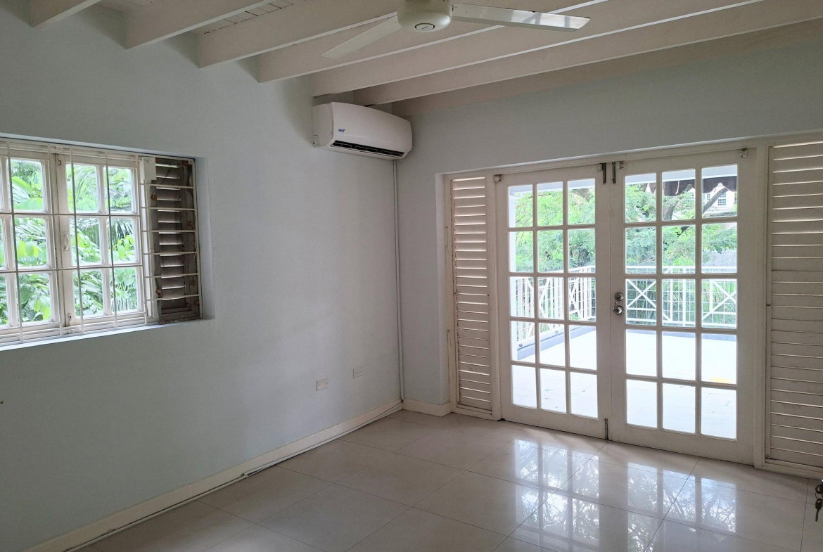 Thirteenth image of 312-12 Broadway Road in Kingston 8, St. Andrew, Jamaica - property is For Rent