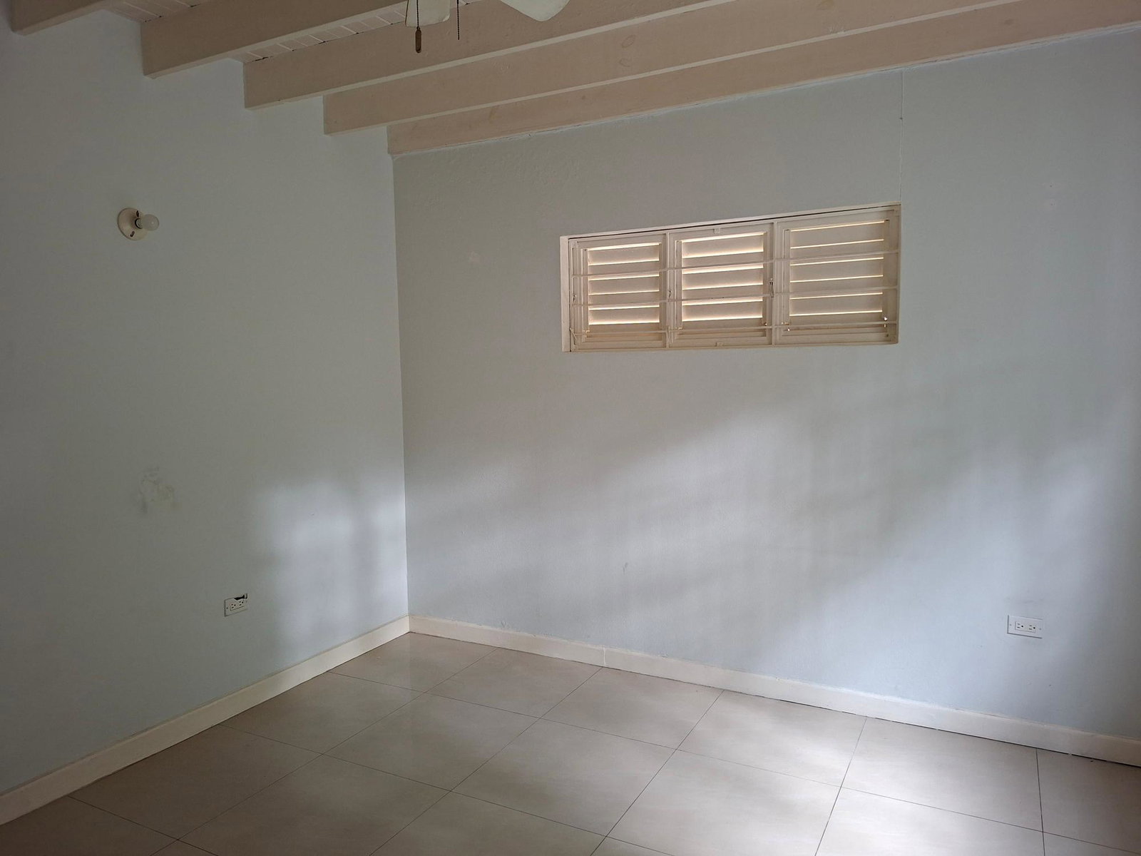 Sixteenth image of 312-12 Broadway Road in Kingston 8, St. Andrew, Jamaica - property is For Rent