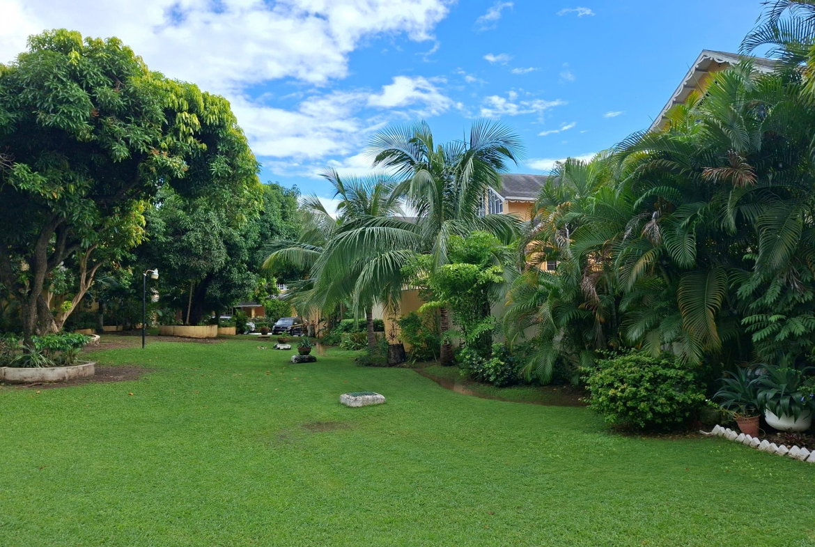 Seventh image of 312-12 Broadway Road in Kingston 8, St. Andrew, Jamaica - property is For Rent