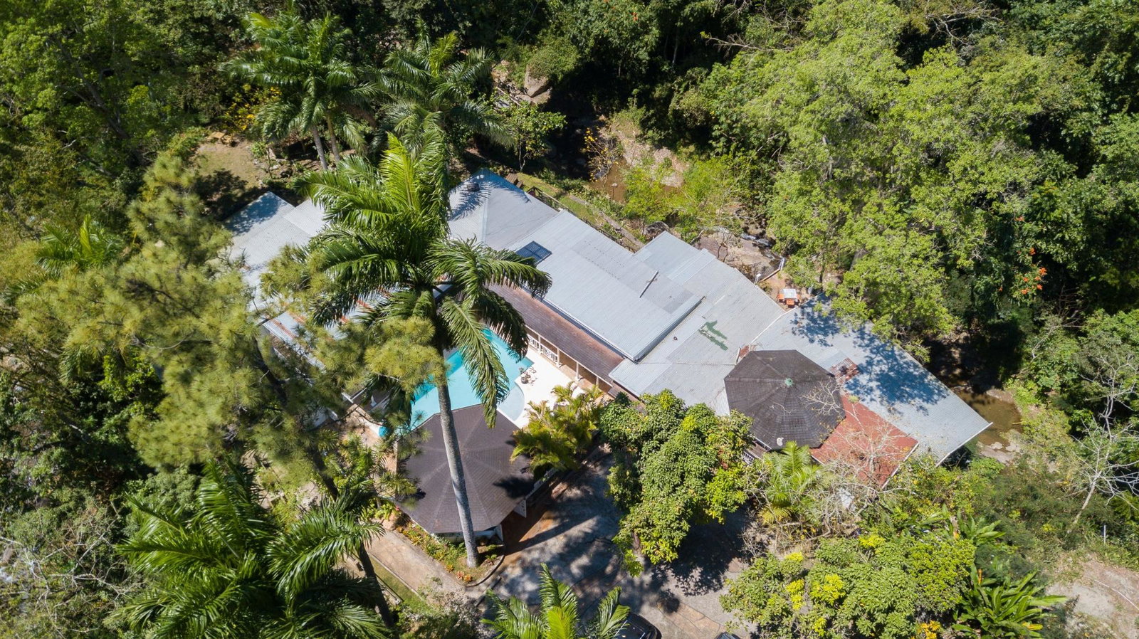 Twenty-Eighth image of B-1 Maryland in Gordon Town P.O., St. Andrew, Jamaica - property is For Rent