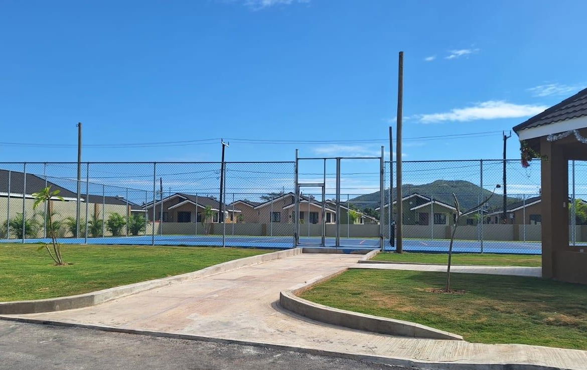 Seventh image of 43 Oak Estate (phase 2) in Caymanas, St. Catherine, Jamaica - property is For Rent