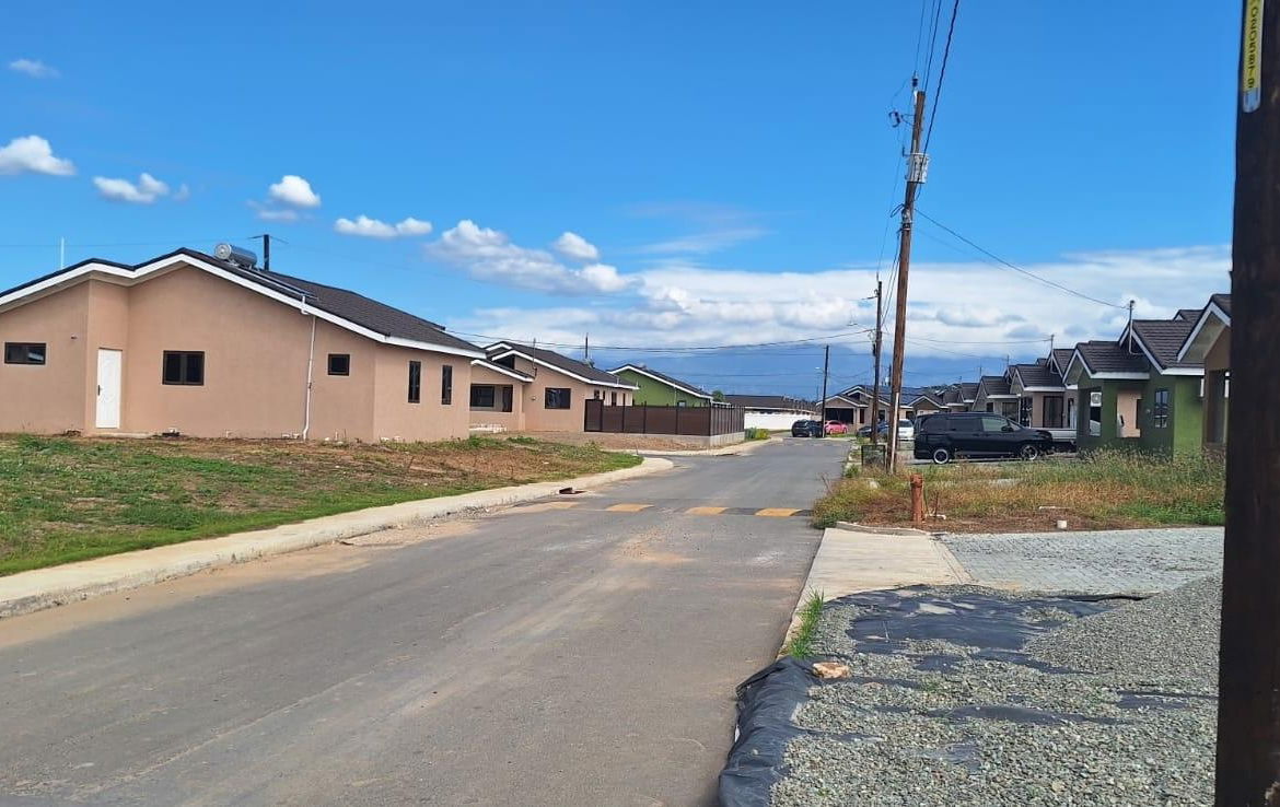 Tenth image of 43 Oak Estate (phase 2) in Caymanas, St. Catherine, Jamaica - property is For Rent