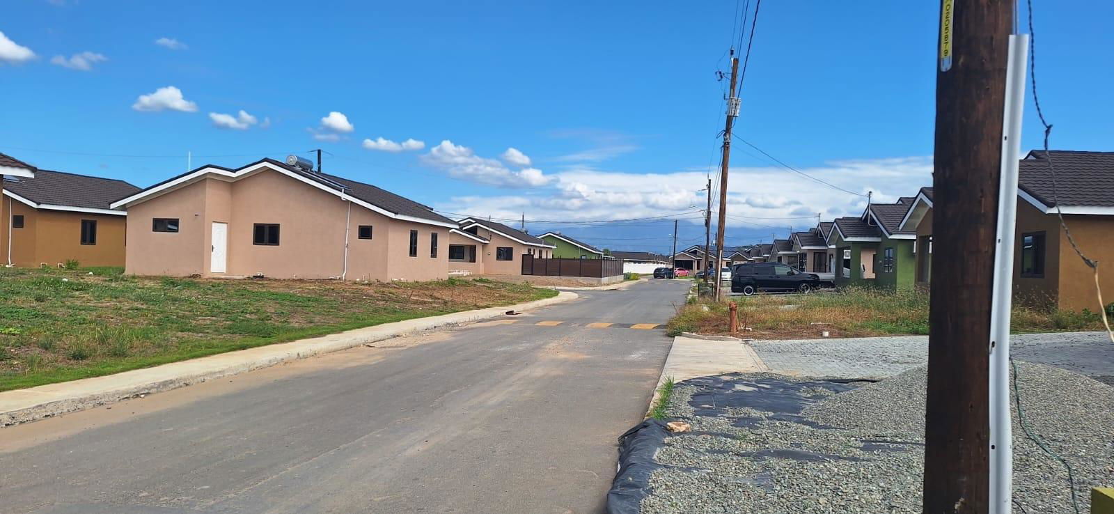 Tenth image of 43 Oak Estate (phase 2) in Caymanas, St. Catherine, Jamaica - property is For Rent